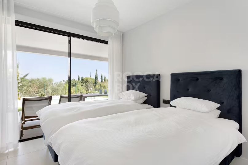 Two-Bedroom Apartment in La Quinta, Benahavis