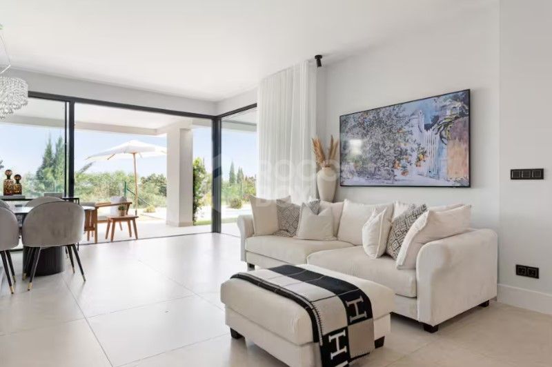 Two-Bedroom Apartment in La Quinta, Benahavis