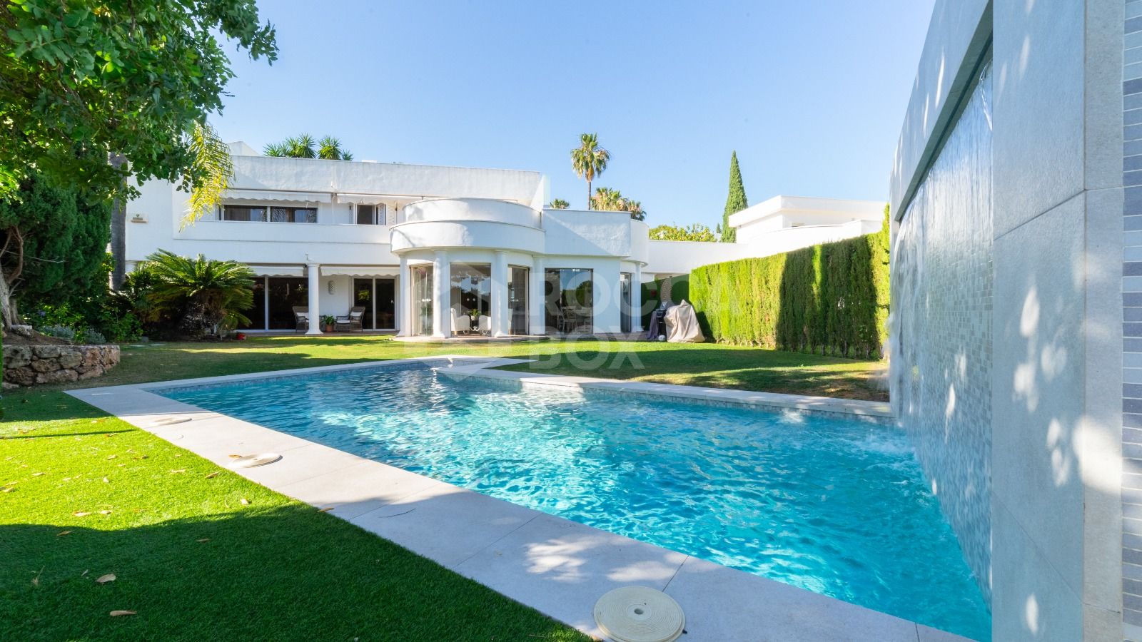 Luxurious Villa for Rent in Sierra Blanca, Marbella Golden Mile