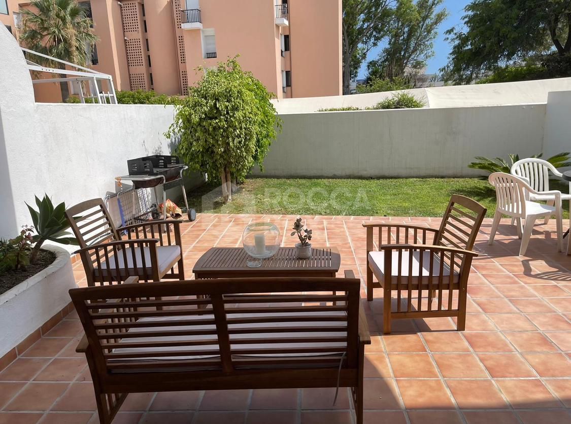 Elegant Ground Floor Apartment in Marbella's Puerto Banus