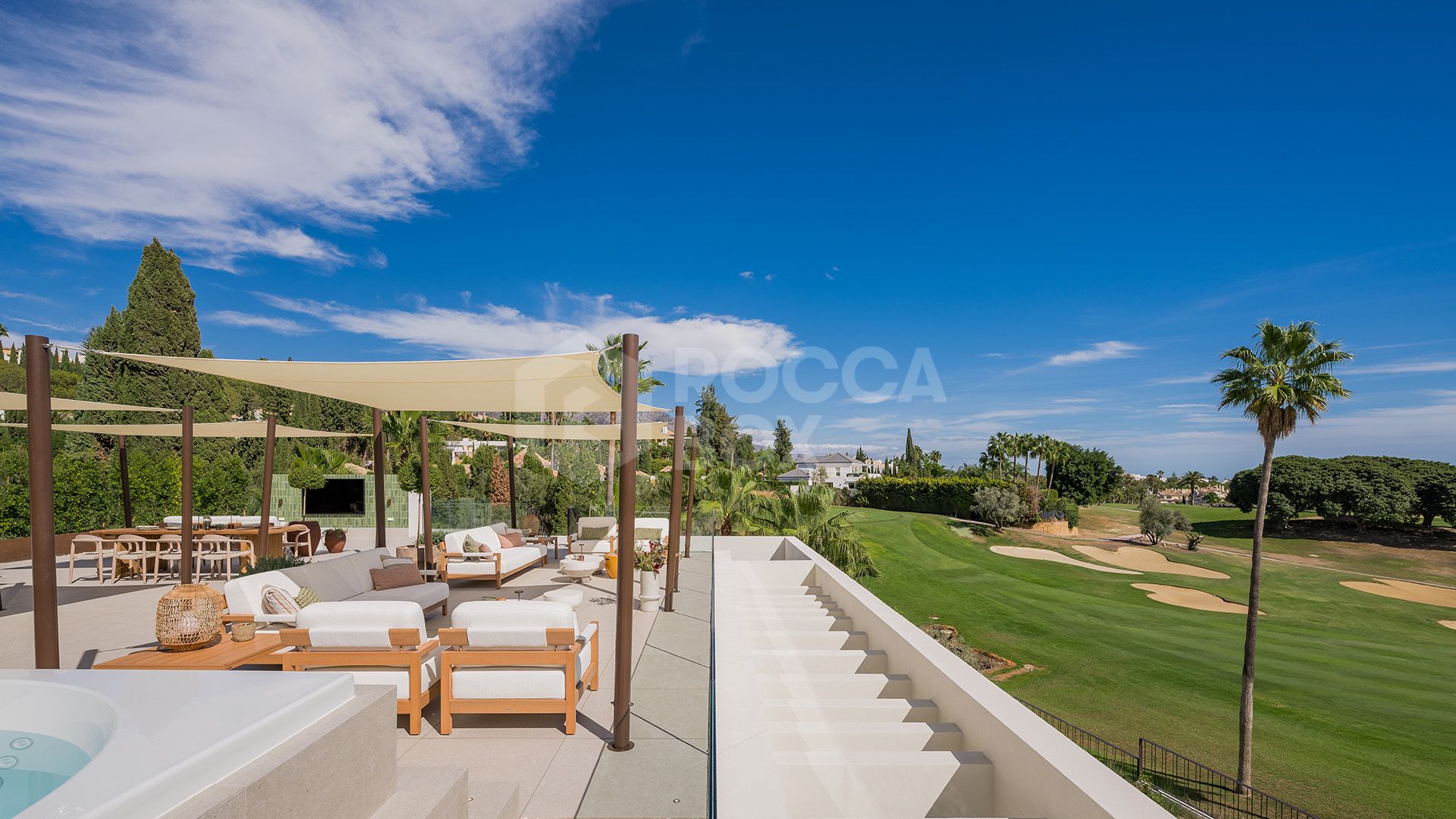 Luxurious Golf Front Villa with Rooftop Entertainment & Stunning Views