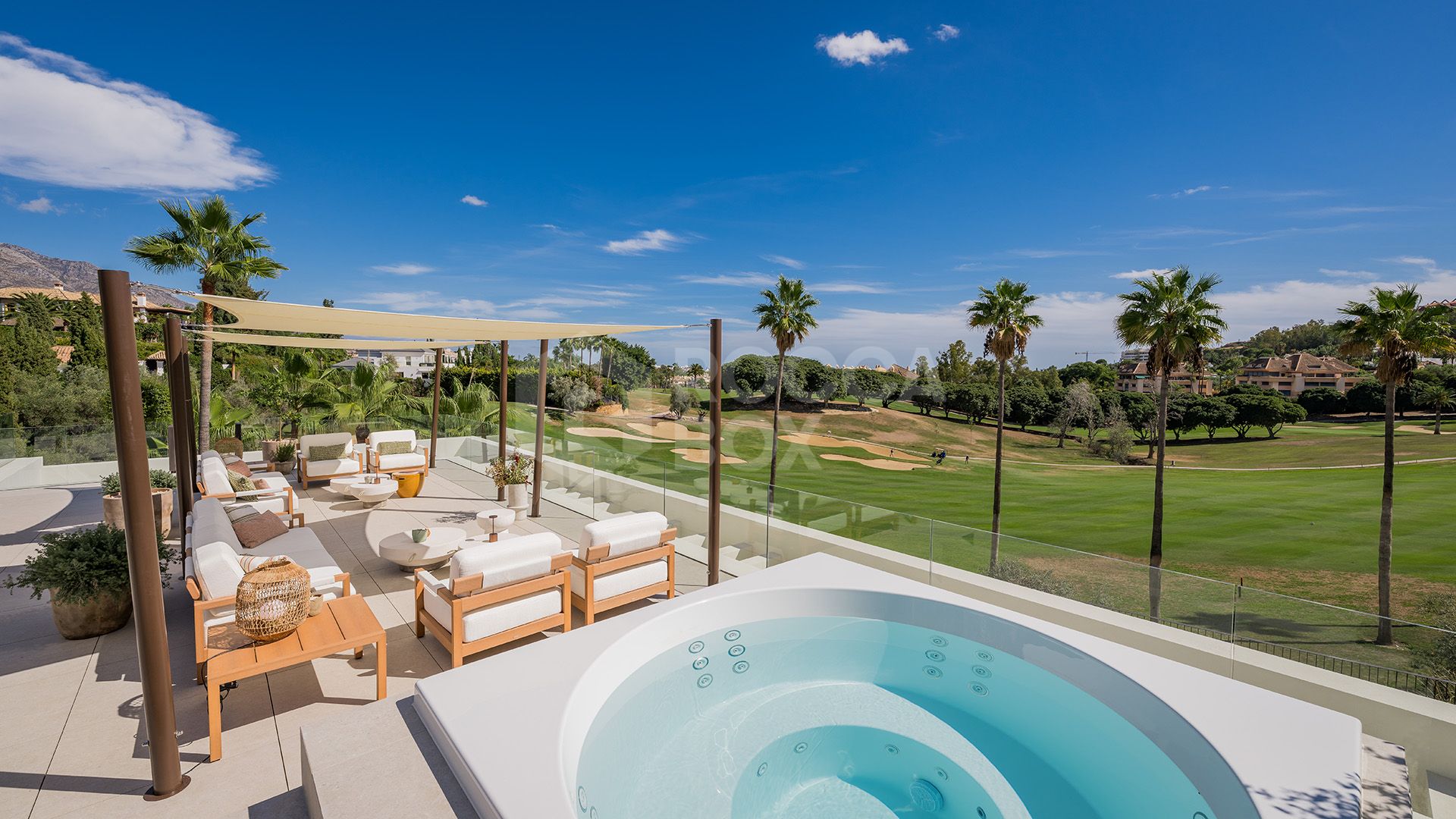 Luxurious Golf Front Villa with Rooftop Entertainment & Stunning Views