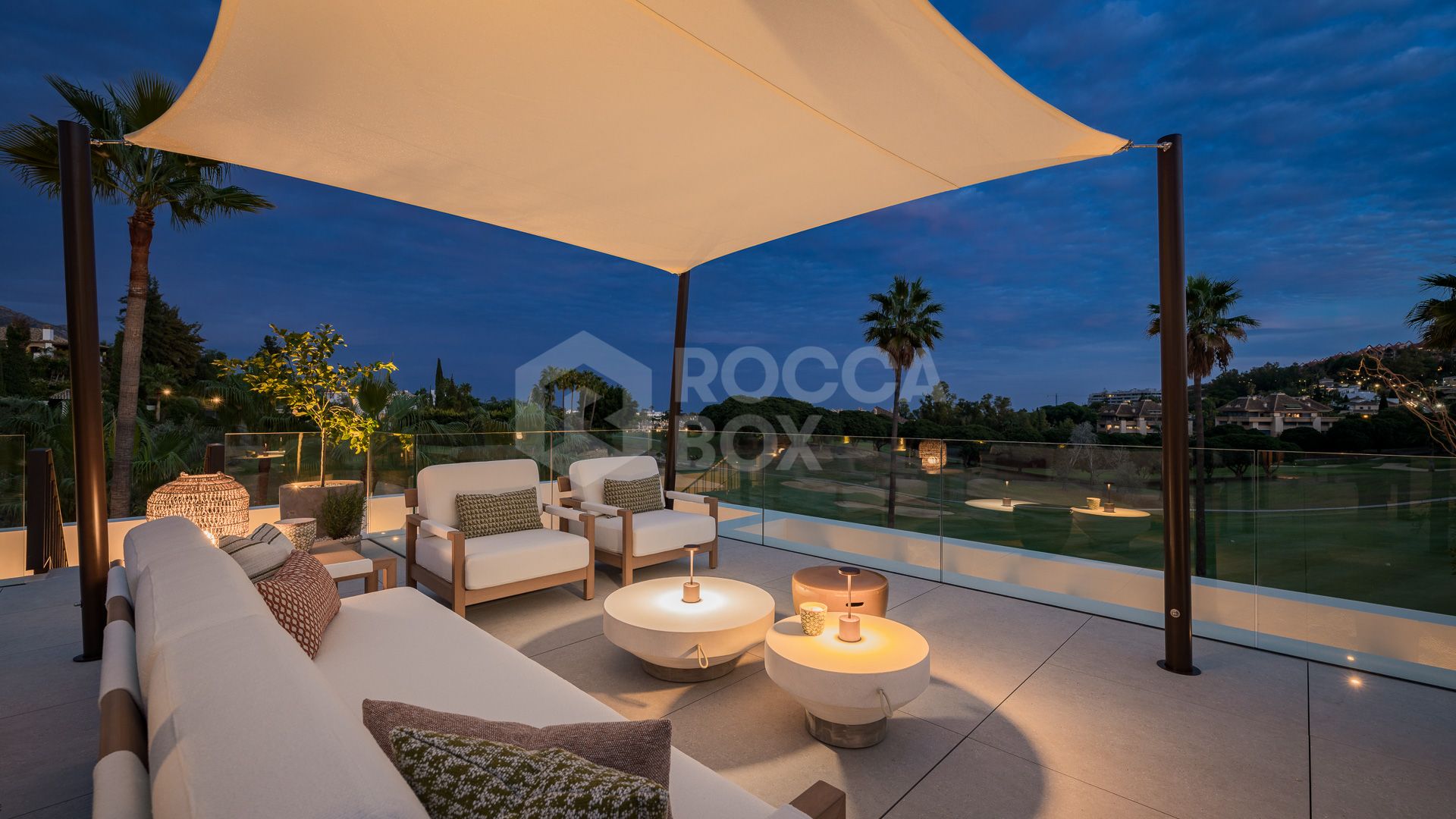 Luxurious Golf Front Villa with Rooftop Entertainment & Stunning Views