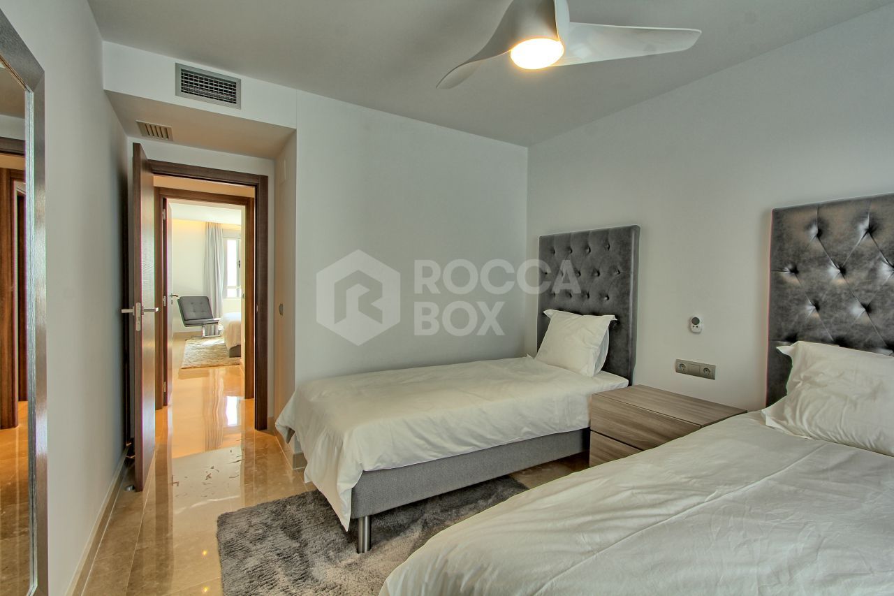 Elegant 3-Bedroom Apartment in San Pedro de Alcantara