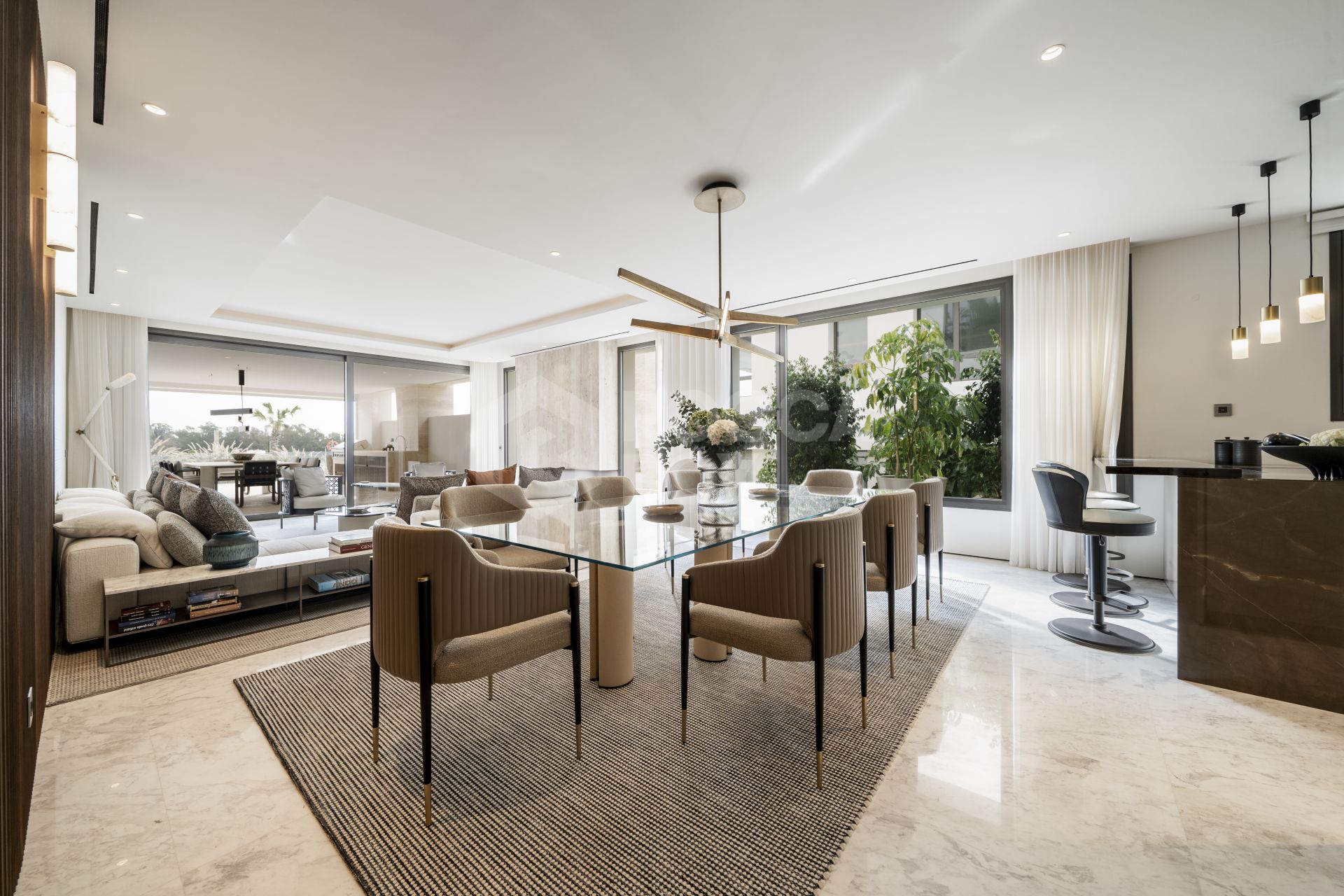 Exclusive FENDI Casa-Designed Duplex in Marbella’s Golden Mile – A Luxurious Lifestyle Awaits