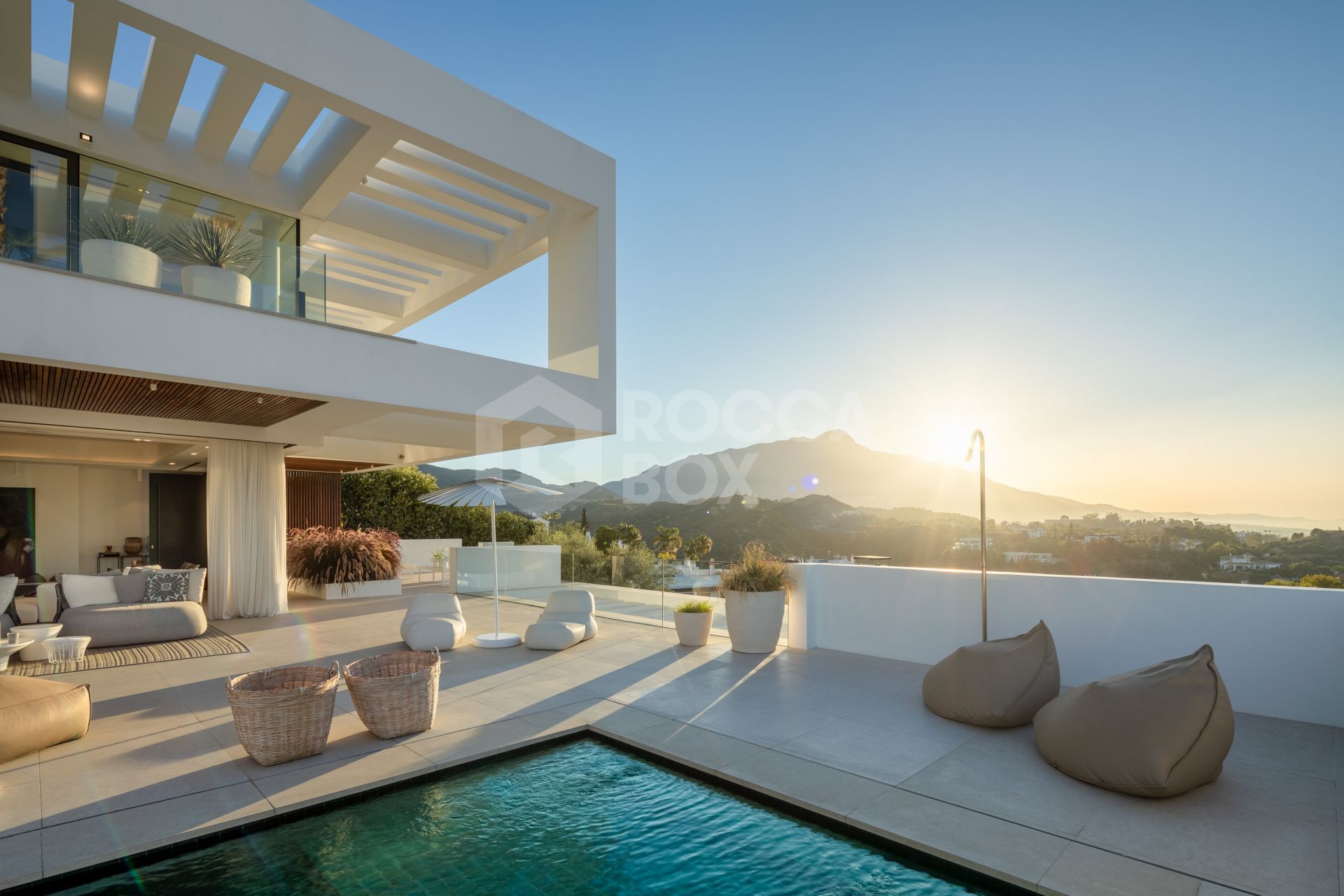 Modern Masterpiece with Panoramic Views