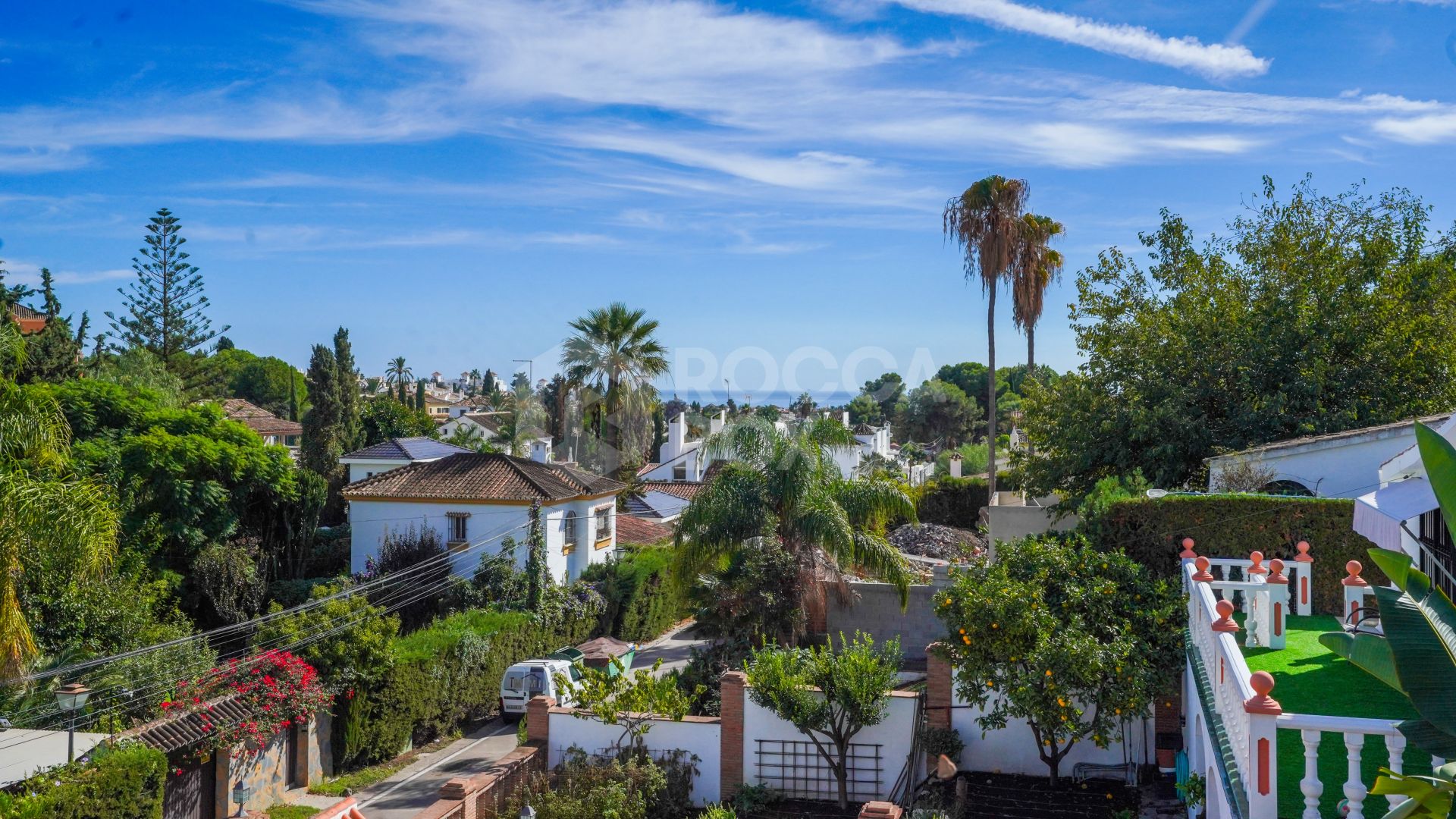 4-Bedroom Villa in Nueva Andalucía – Prime Location & Exceptional Value