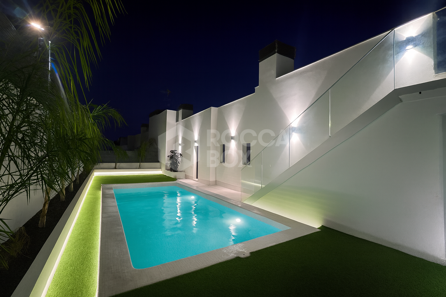 Sophisticated Duplex Penthouse with Private Pool & Panoramic Views in La Quinta