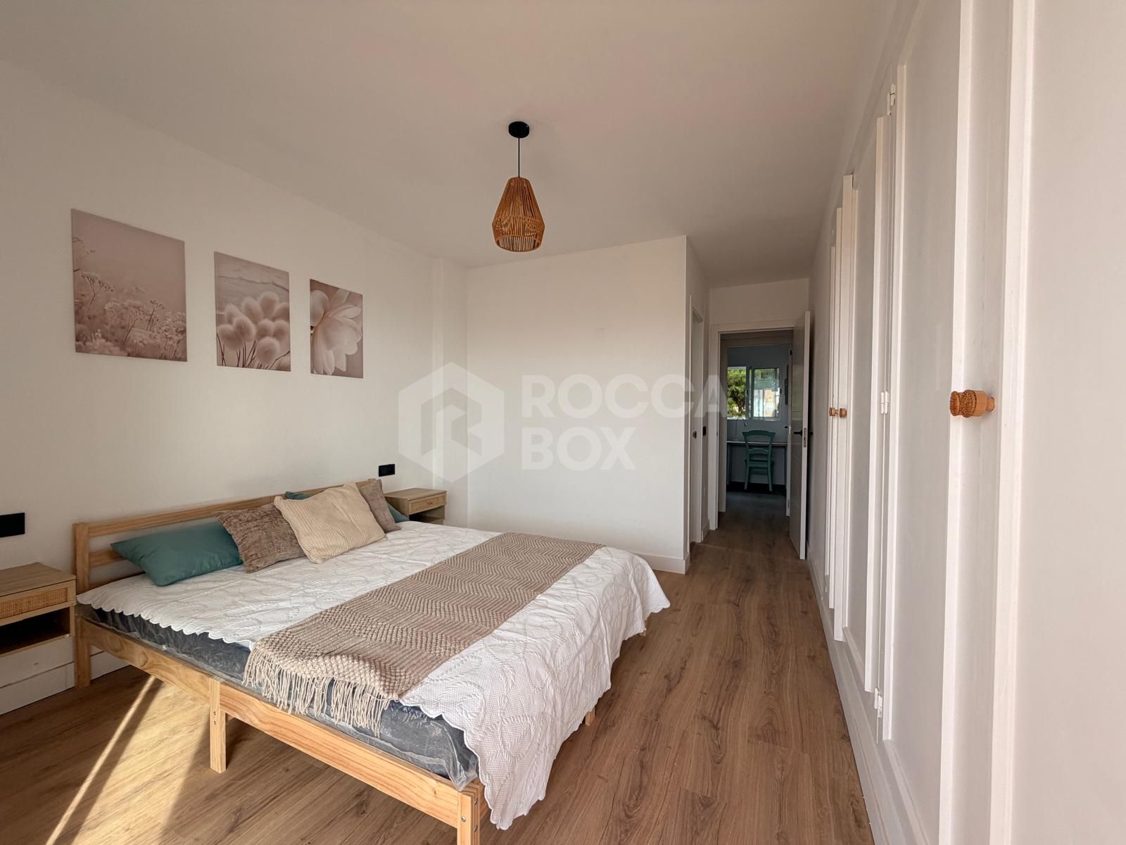 Stunning Renovated 3-Bedroom Apartment with Sea Views in Estepona