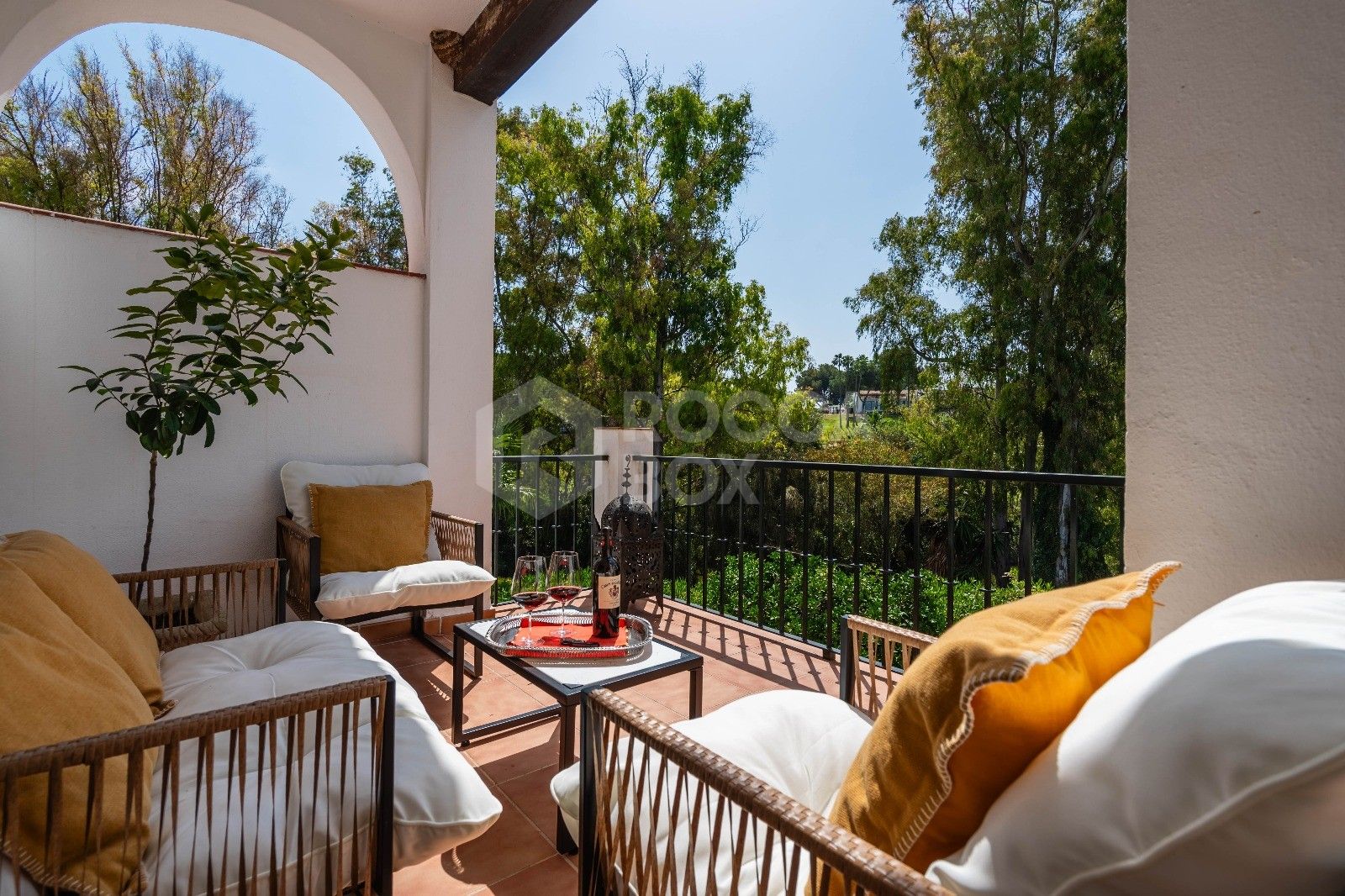 Beautiful Townhouse in Prime Location - Perfect for families