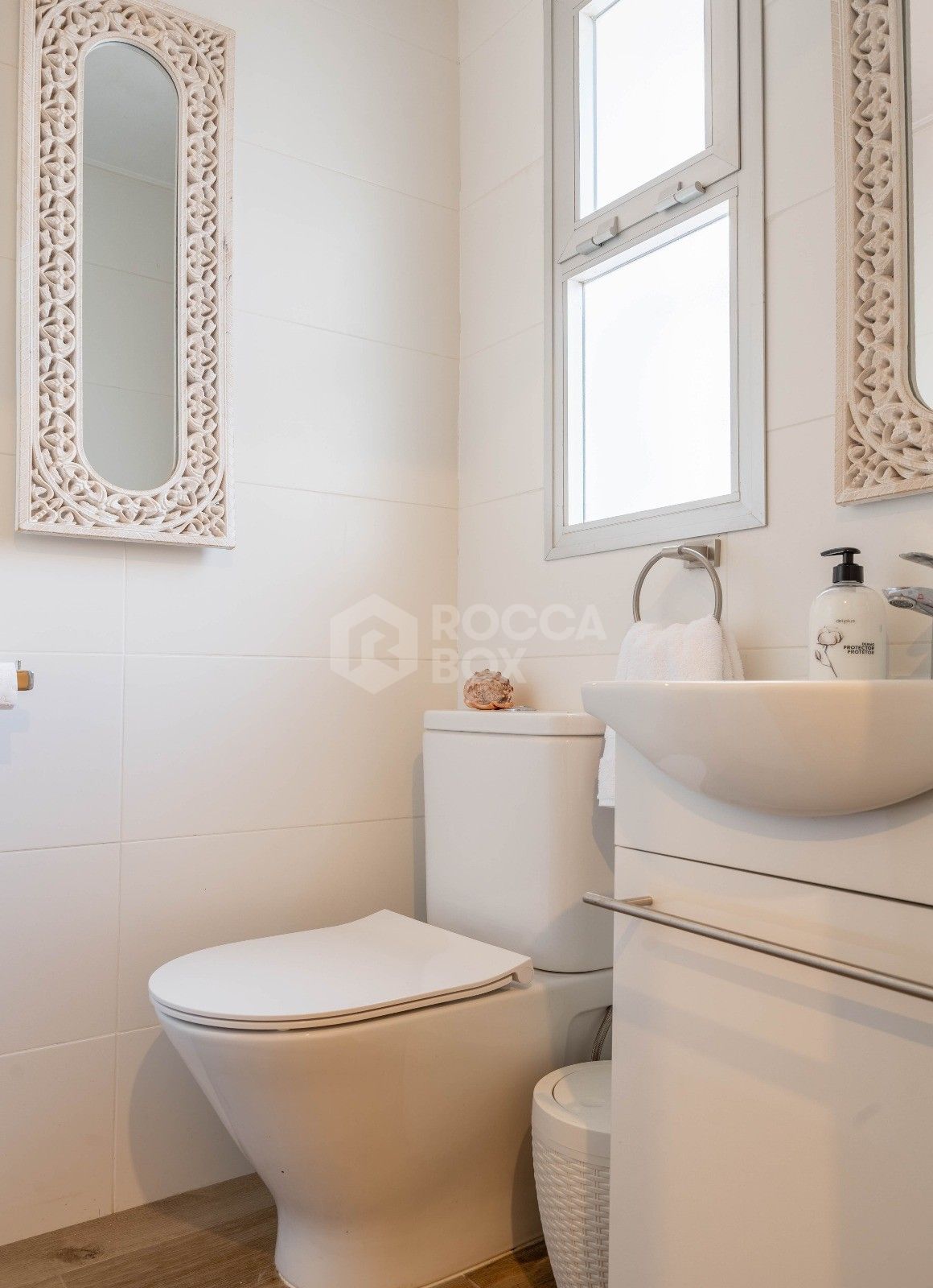 Beautiful Townhouse in Prime Location - Perfect for families