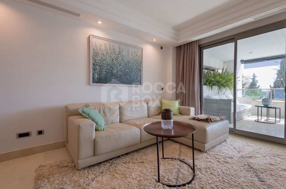Exclusive Luxury Apartment in Jardines del Príncipe