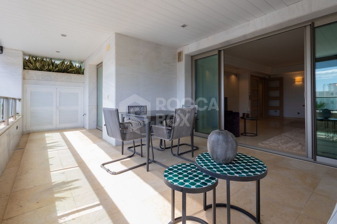 Exclusive Luxury Apartment in Jardines del Príncipe