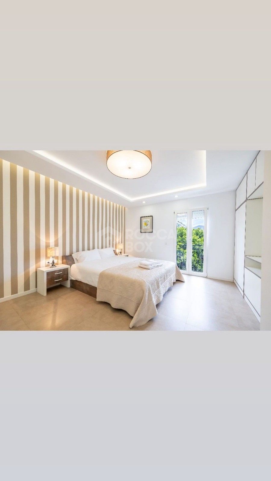 Luxury apartment renovated in Puerto Banus