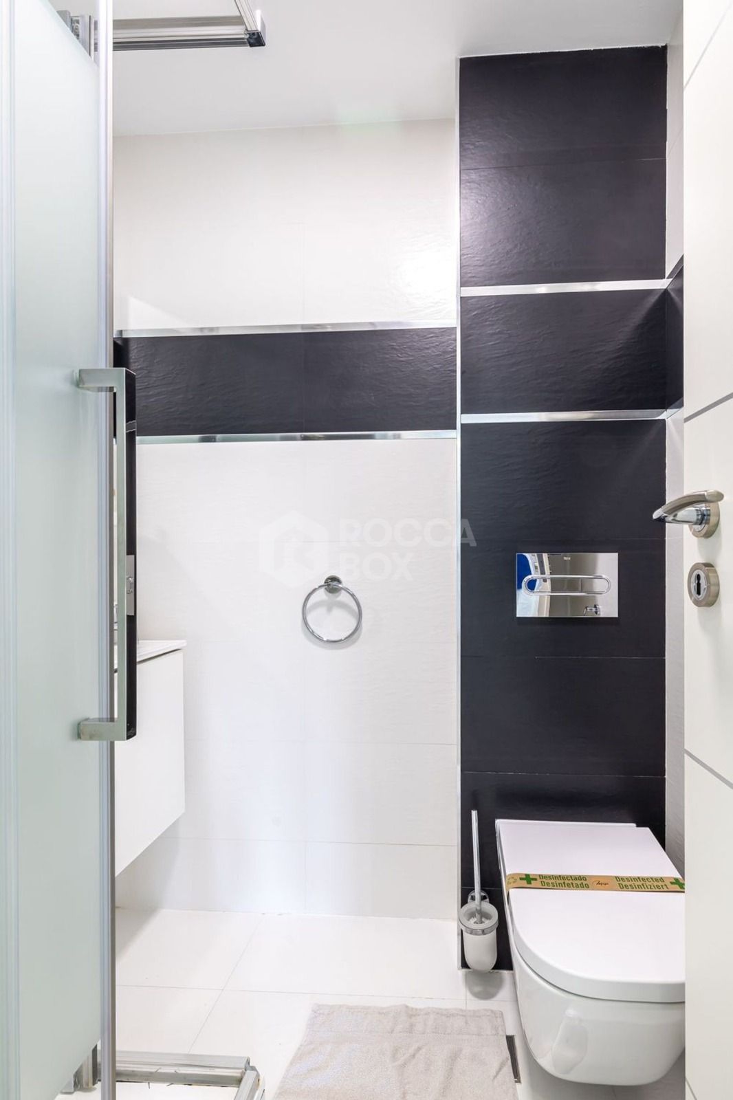 Luxury apartment renovated in Puerto Banus