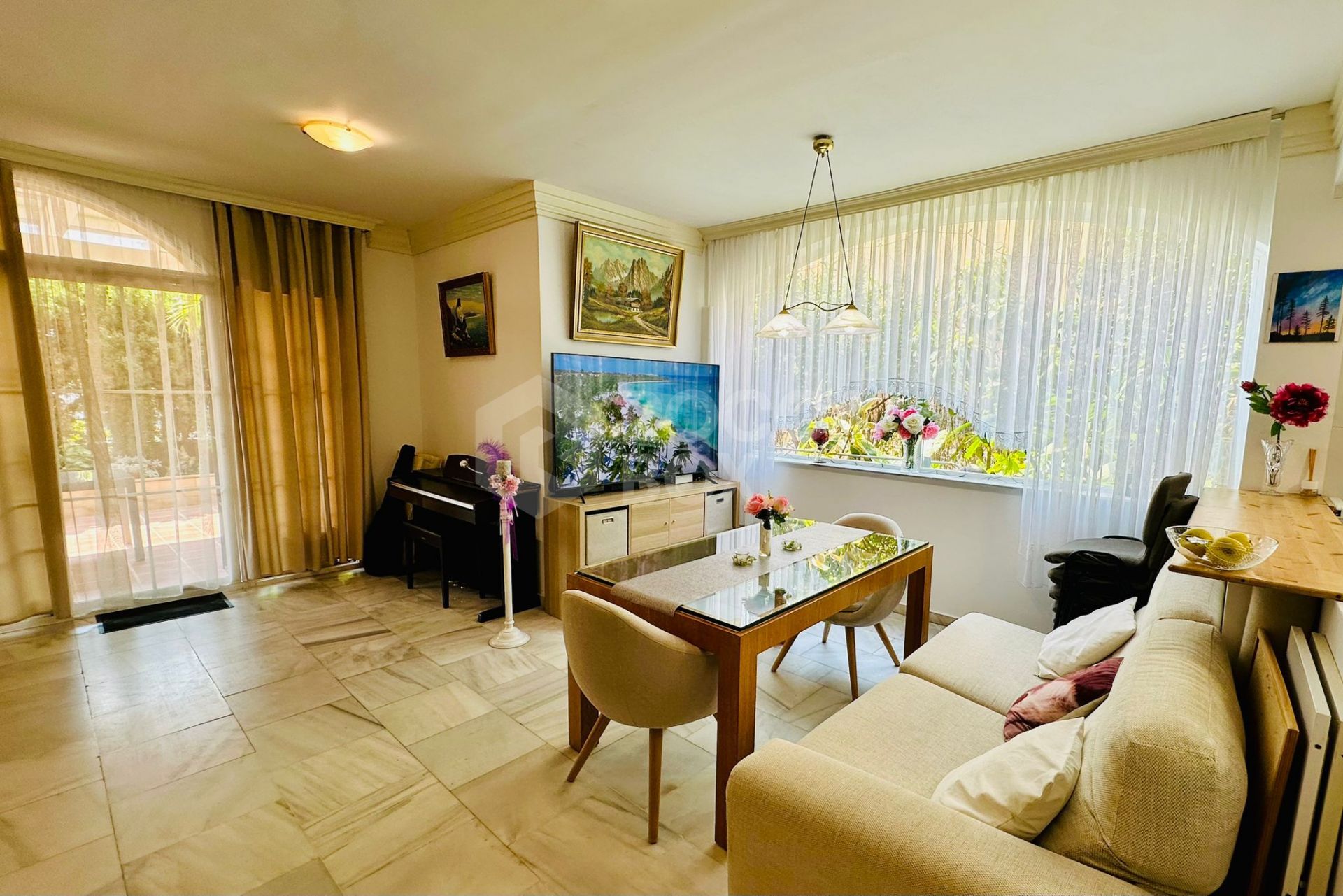 Charming 4-Bedroom Townhouse with Sea Views in Riviera, Costa del Sol