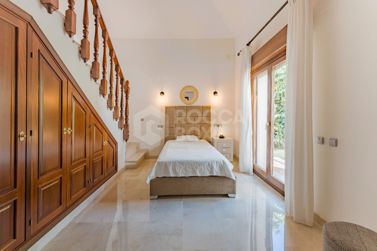 Andalusian-Style Villa with Six Bedrooms in A Prime Location