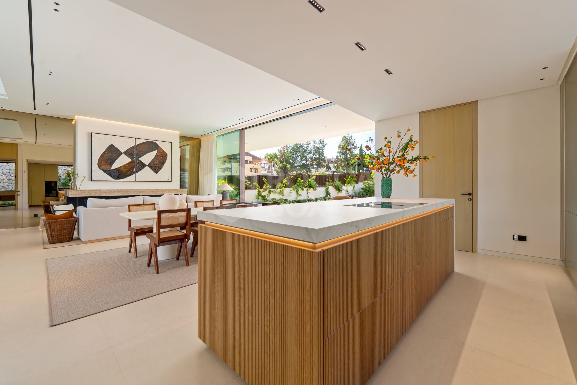 Modern Architectural Villa Surrounded by Nature’s Serenity