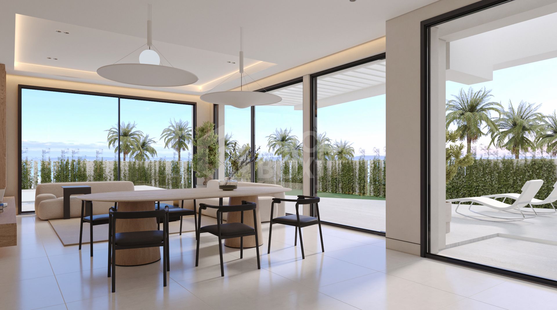 Luxury 5-Bedroom Villa Just 200 Meters from the Beach in Calahonda