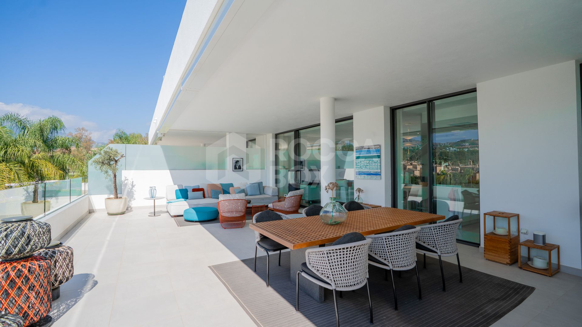 Spacious 4-Bedroom Duplex Apartment with Stunning Views Near Benahavis