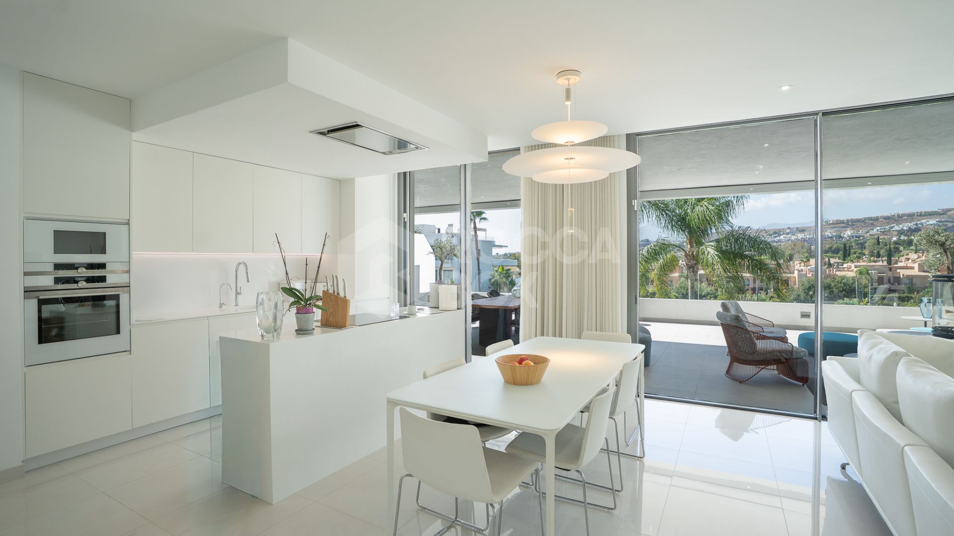 Spacious 4-Bedroom Duplex Apartment with Stunning Views Near Benahavis