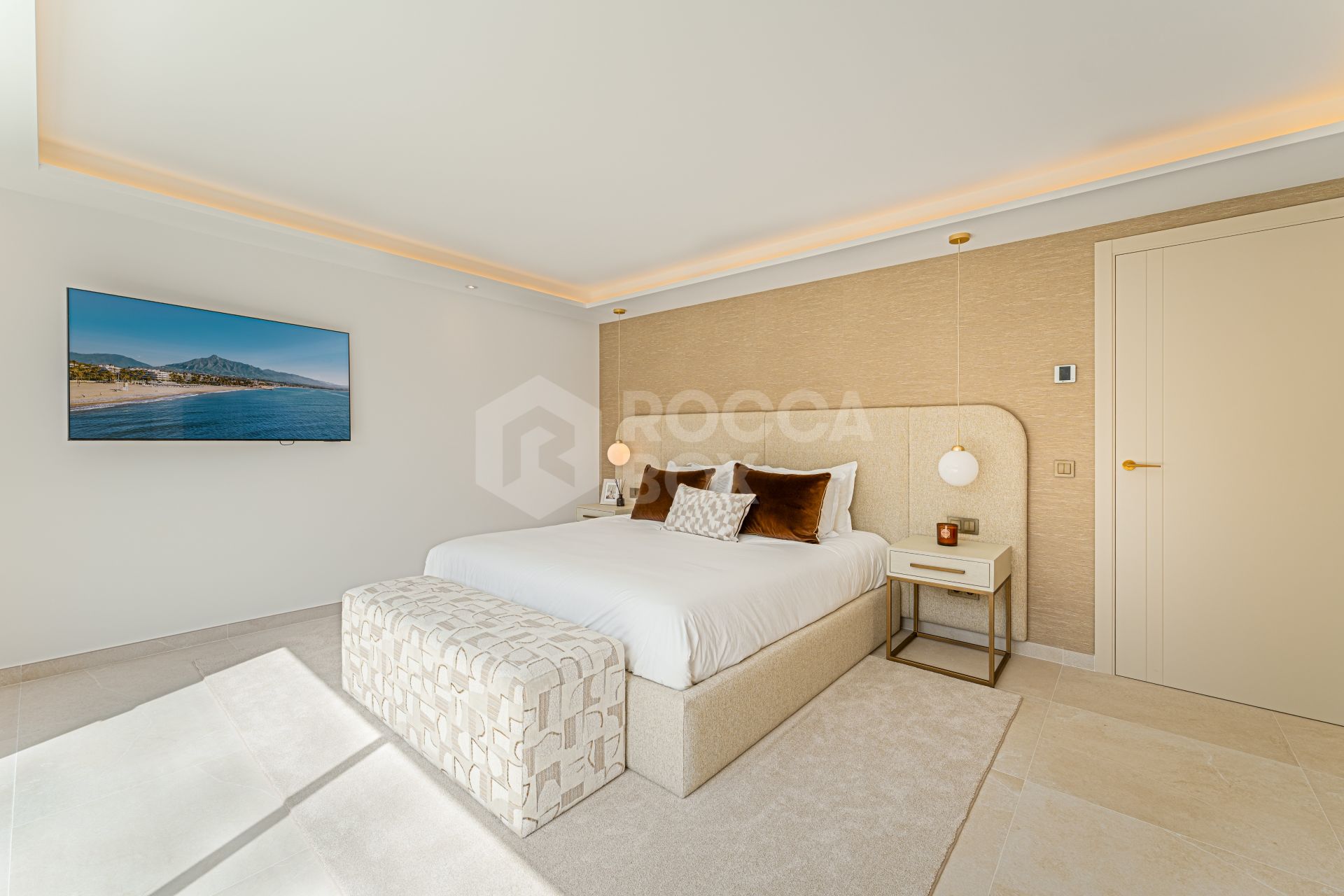 Luxury Renovated Villa with Views on Marbella’s Golden Mile