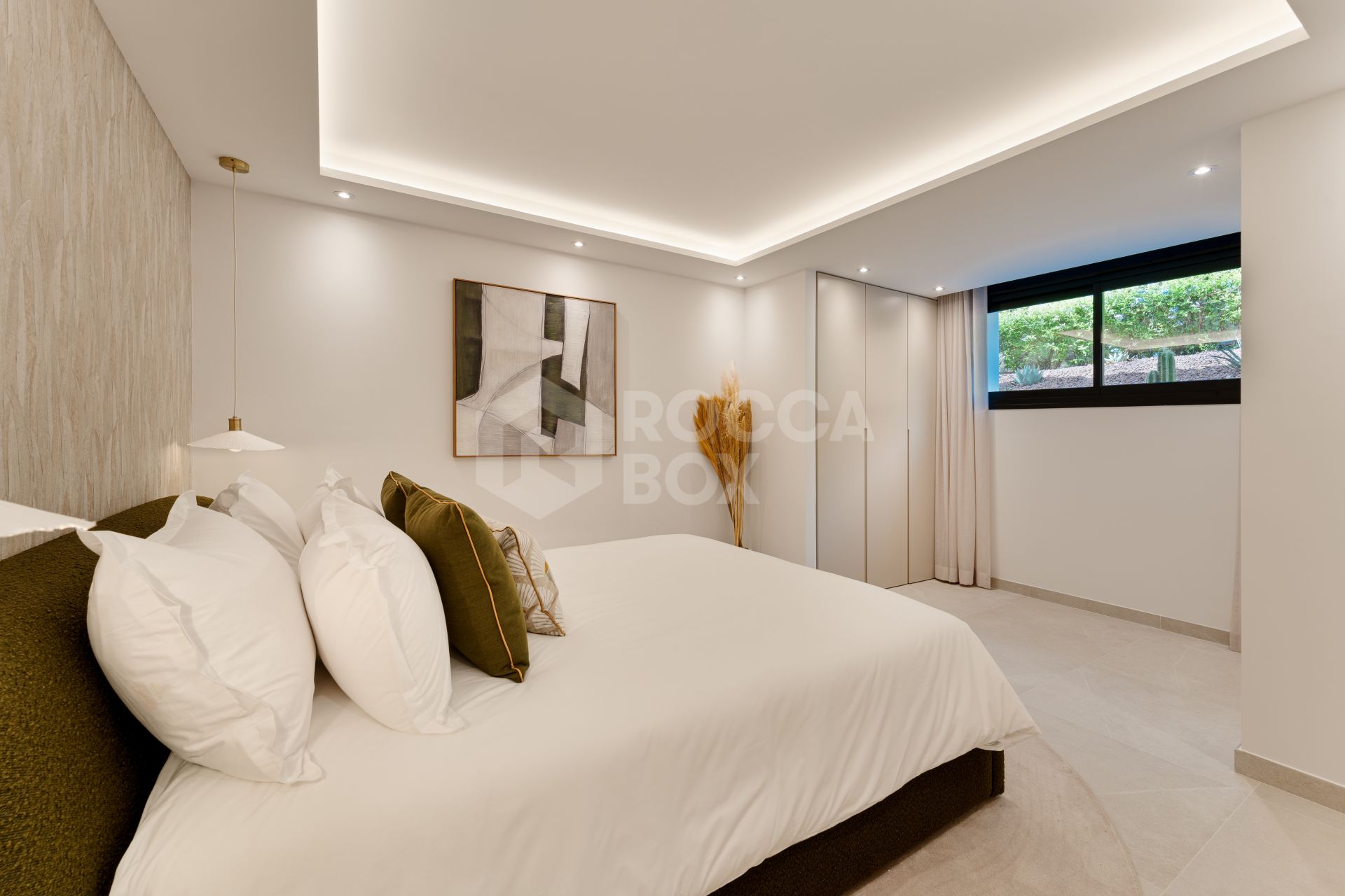 Luxury Renovated Villa with Views on Marbella’s Golden Mile