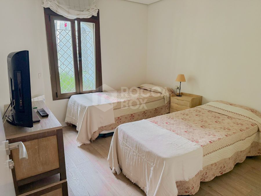 Ground Floor Apartment in Golden Beach, a few steps from the sea