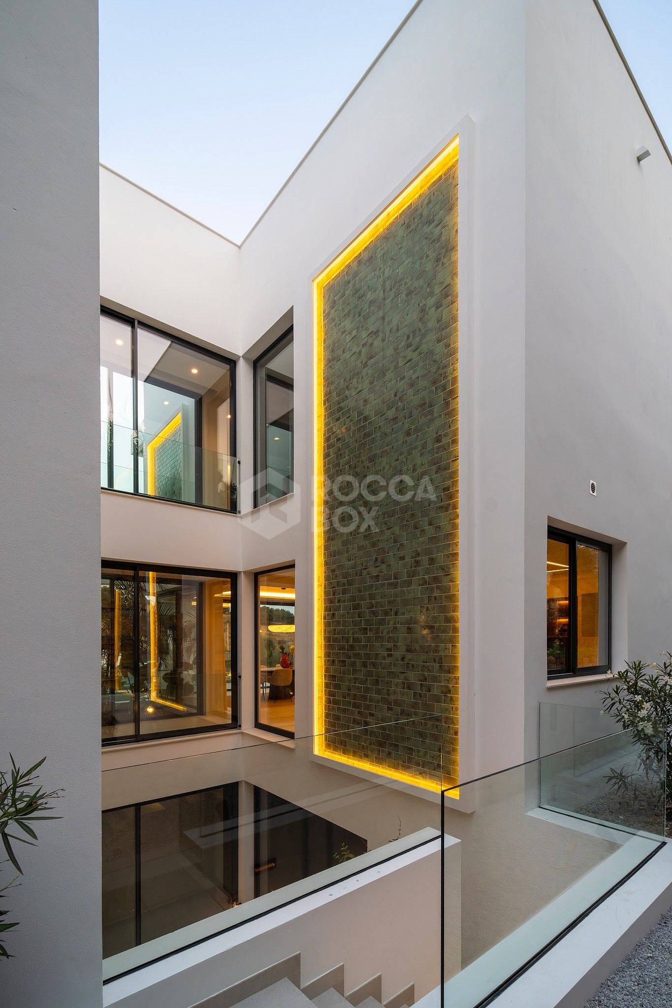 Contemporary Villa with Infinity Pool and Panoramic Views