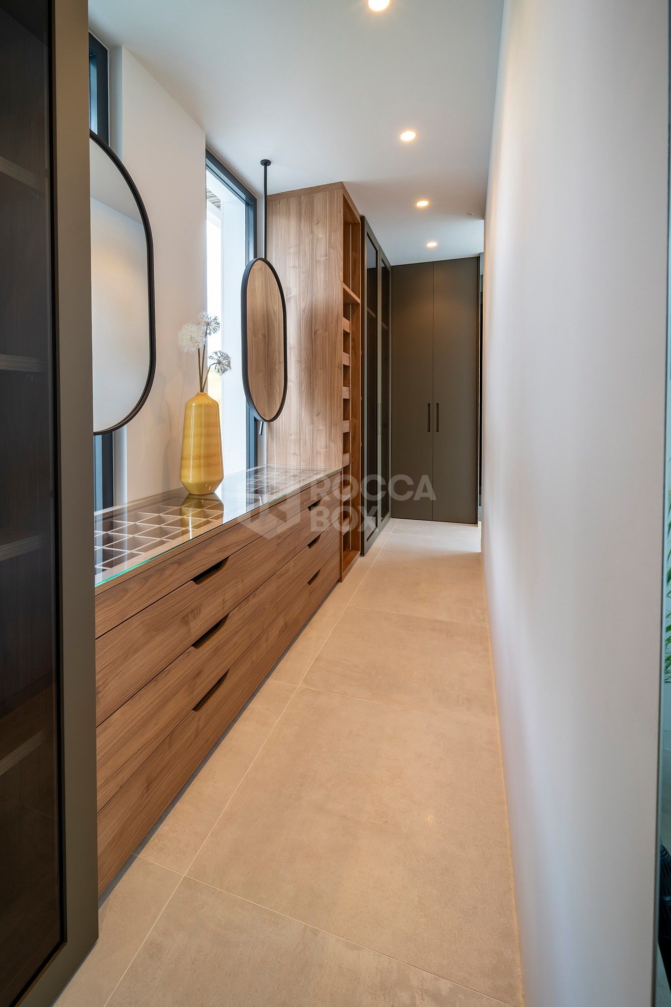 Contemporary Villa with Infinity Pool and Panoramic Views