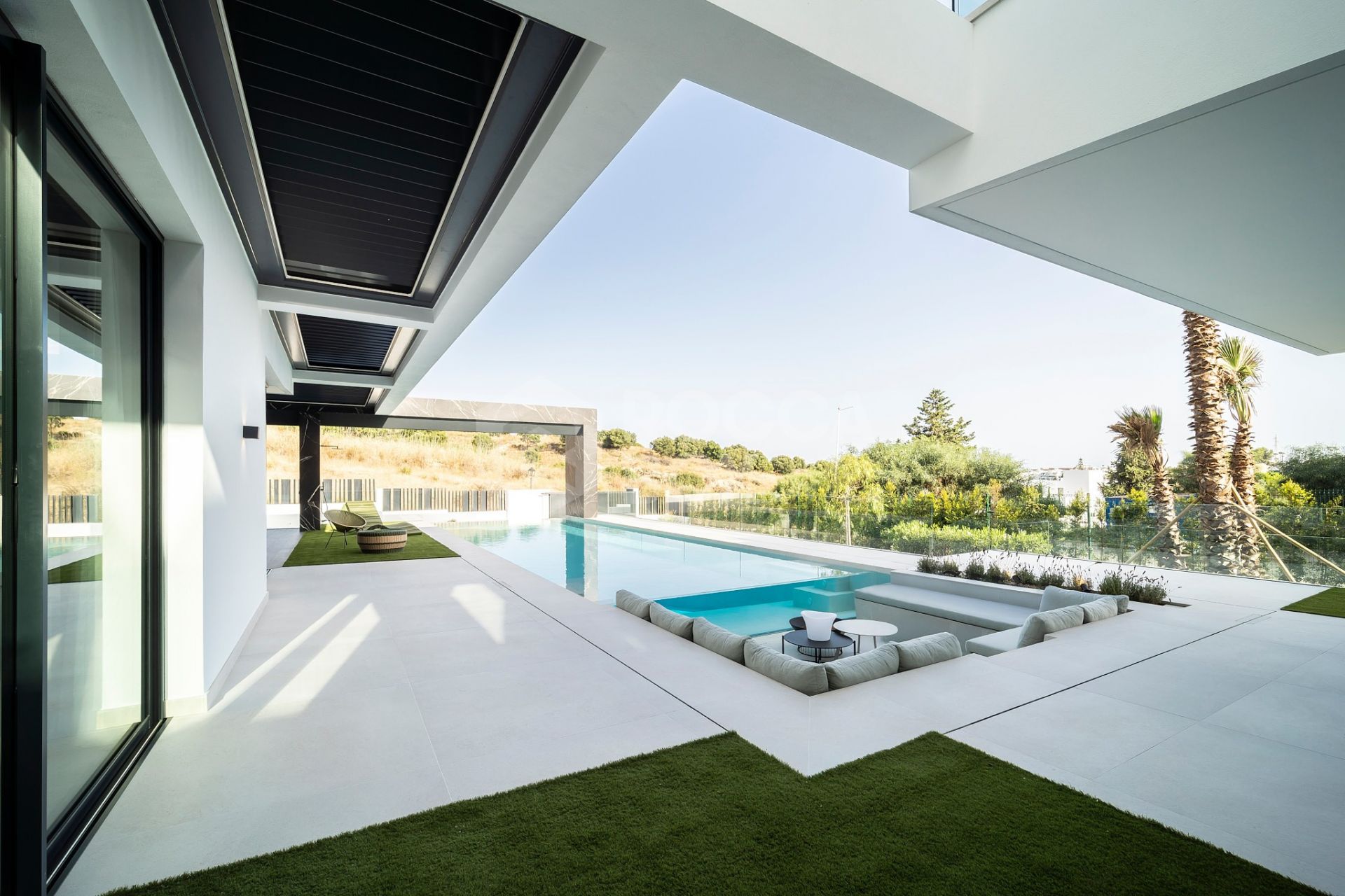 Contemporary Villa with Infinity Pool and Panoramic Views