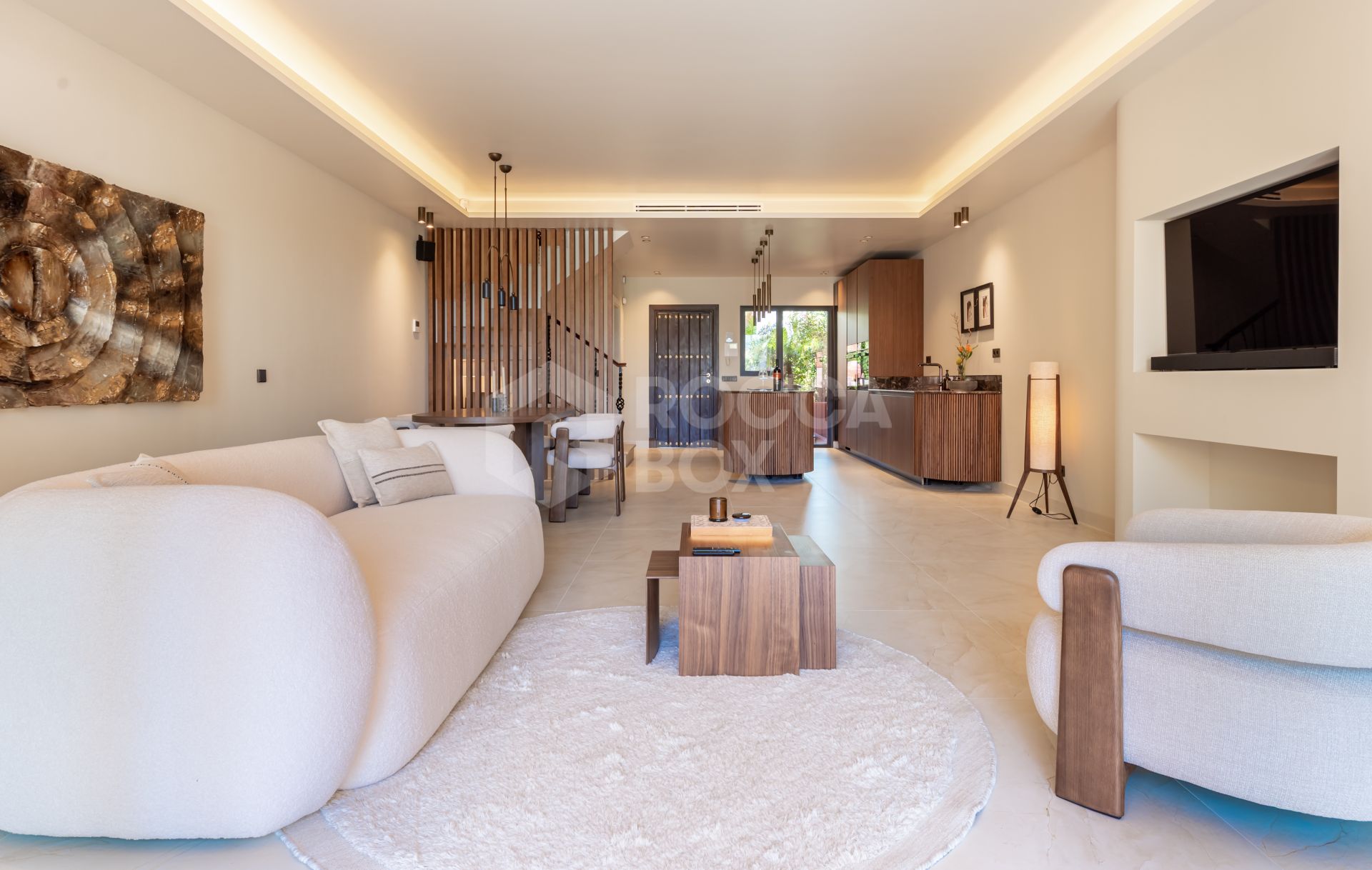 Altos de Puente Romano – Elegant Villa on Marbella’s Golden Mile