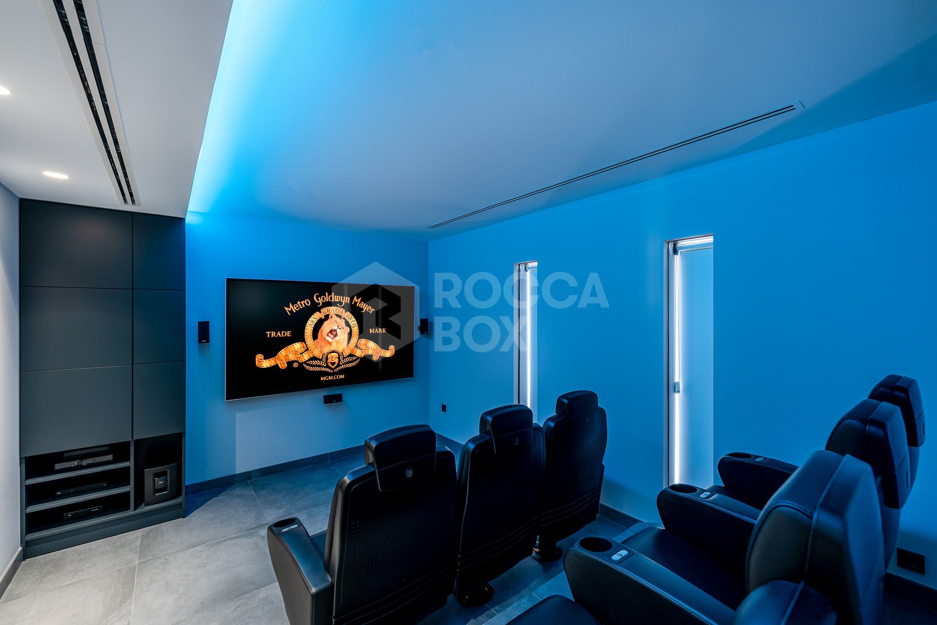 Seaside Contemporary Masterpiece – Modern Villa on the Shores of Mijas Costa