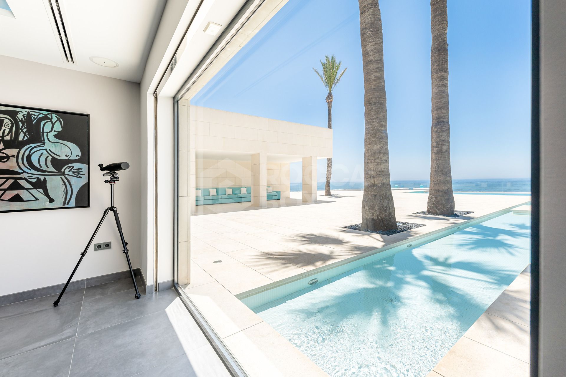 Seaside Contemporary Masterpiece – Modern Villa on the Shores of Mijas Costa