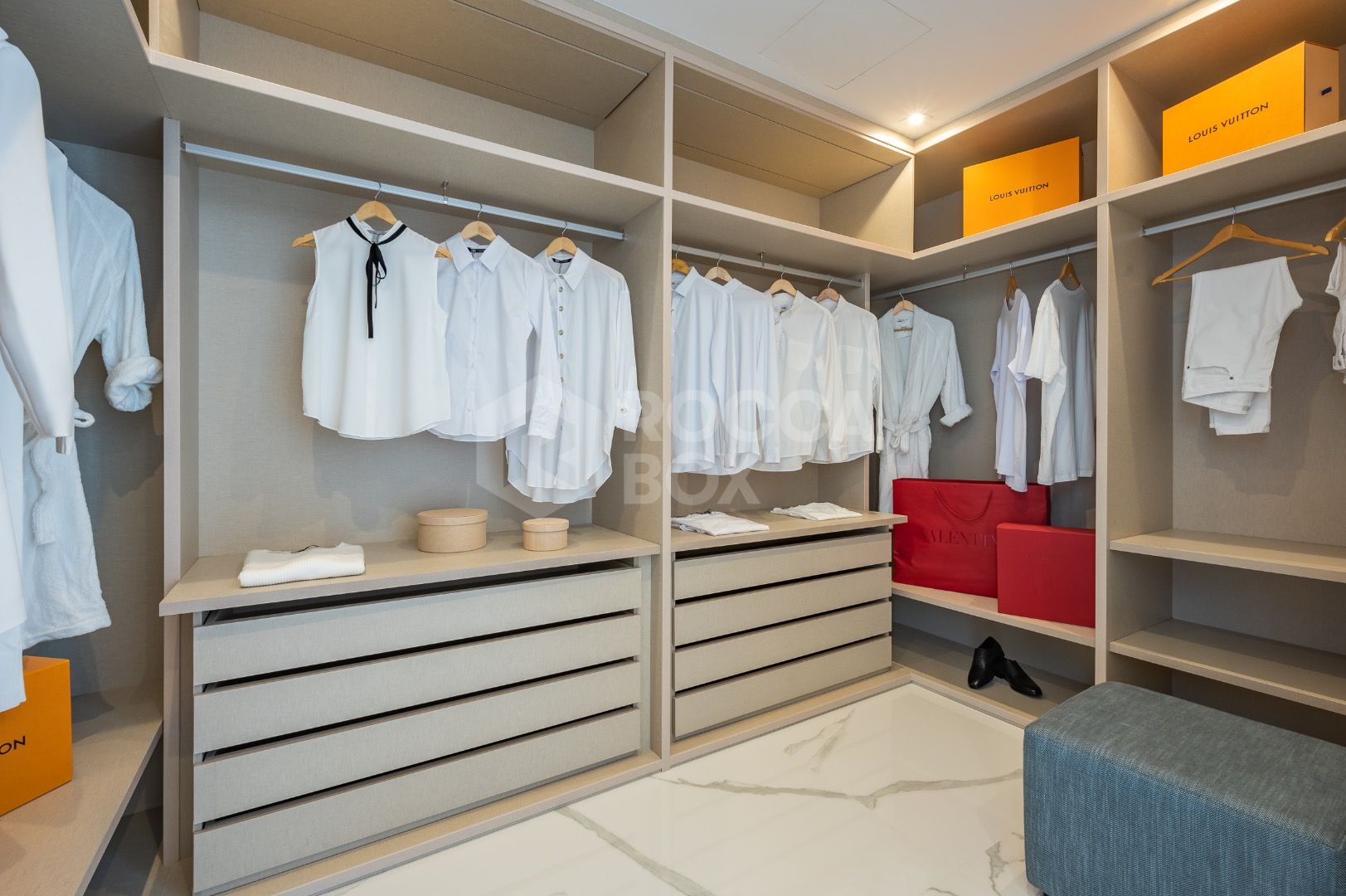 Sleek Corner Apartment with Panoramic Golf & Sea Views