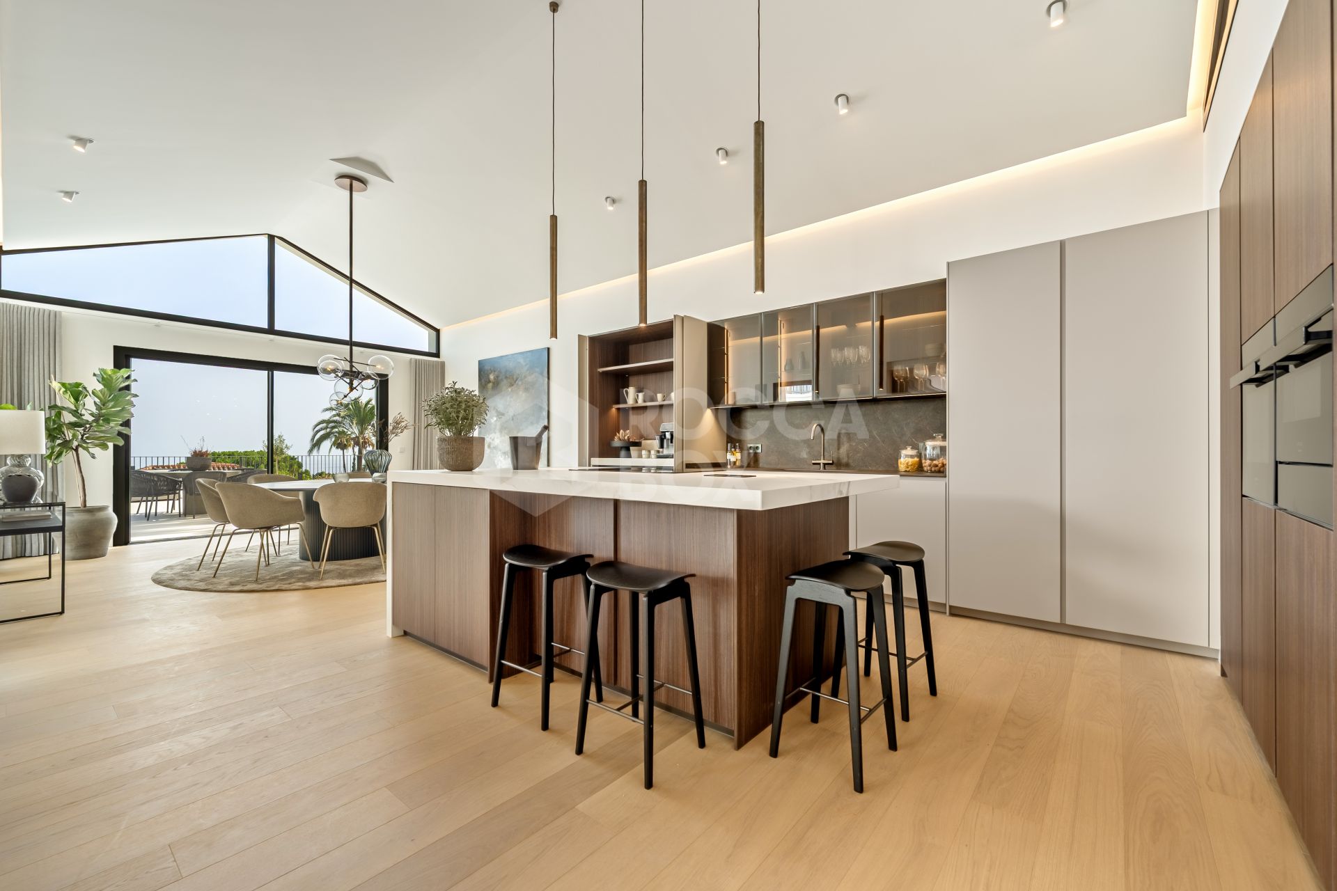 Andalusian Elegance on the Marbella Golden Mile