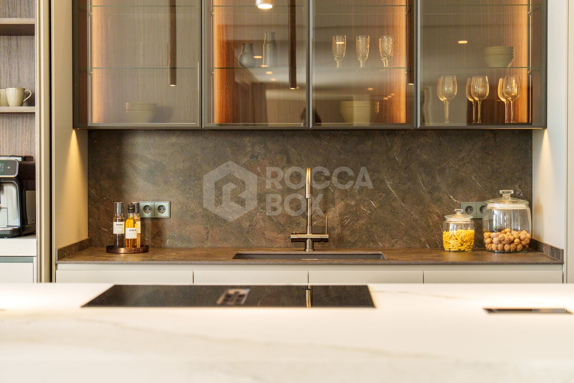 Andalusian Elegance on the Marbella Golden Mile