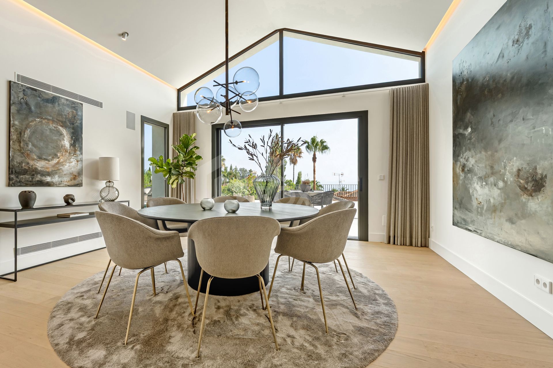 Andalusian Elegance on the Marbella Golden Mile