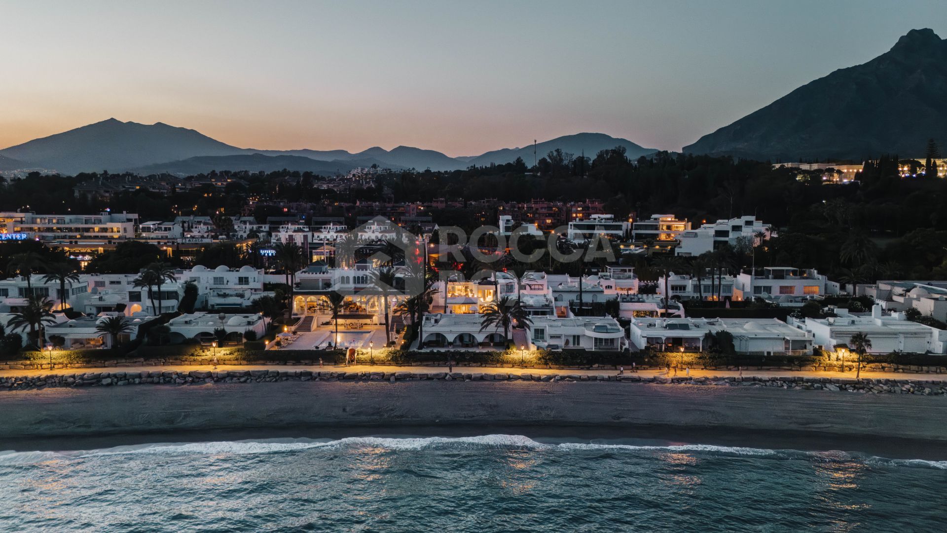 Beachfront Luxury On The Golden Mile