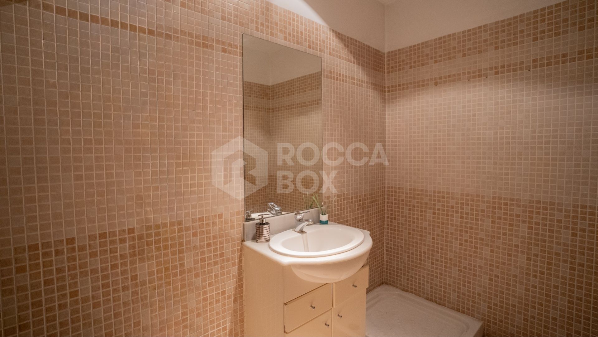 Prime Restaurant Opportunity for Sale in Aloha, Nueva Andalucía – Marbella