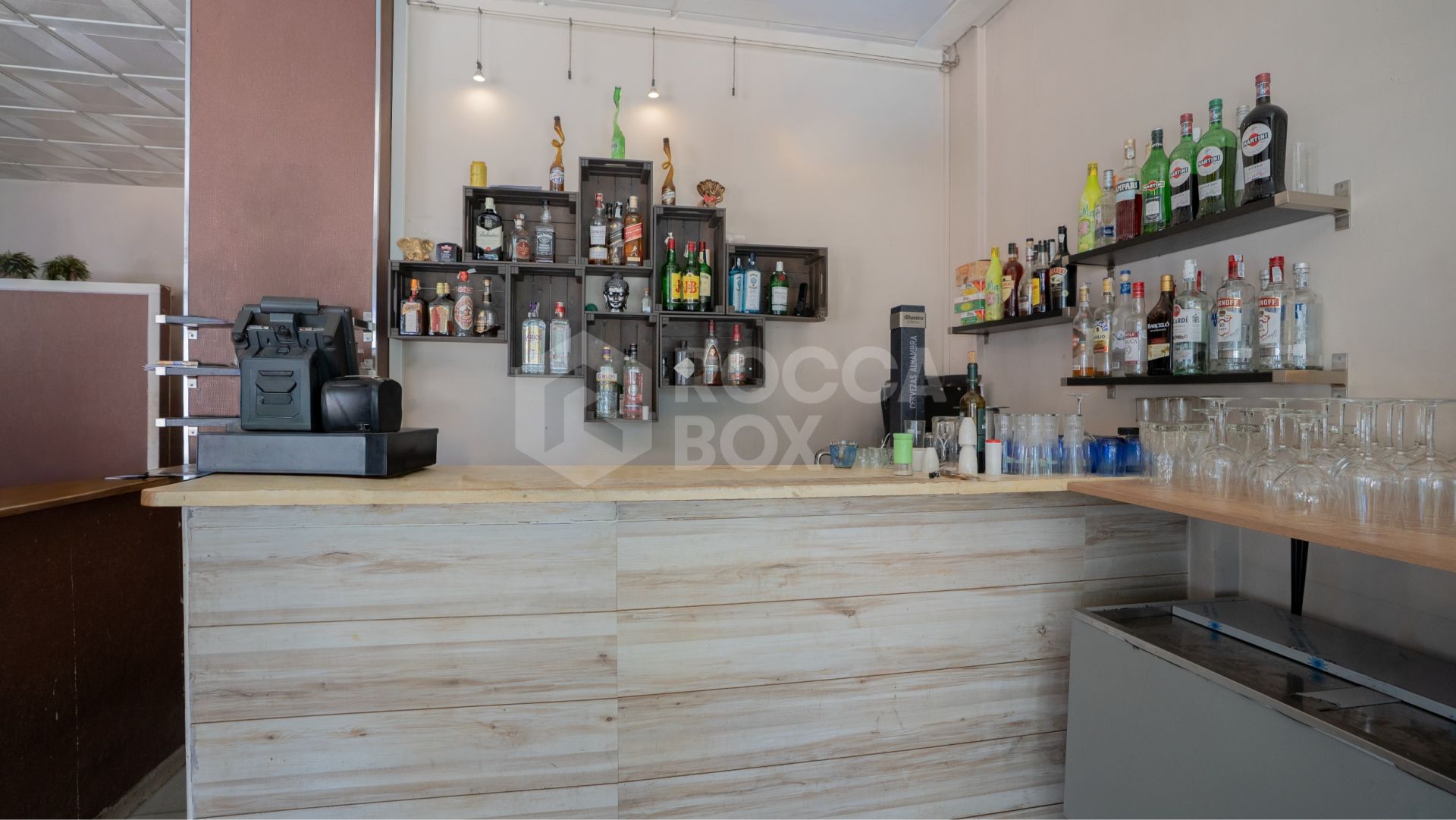 Prime Restaurant Opportunity for Sale in Aloha, Nueva Andalucía – Marbella