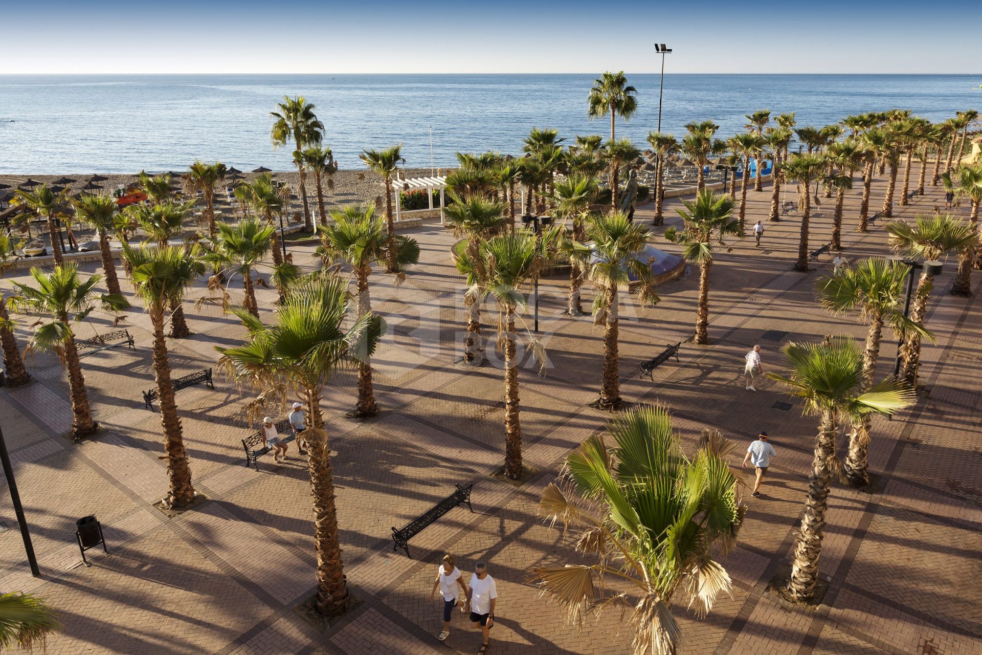 Modern 2-Bedroom Apartment with Sea and Mountain Views on the Costa del Sol