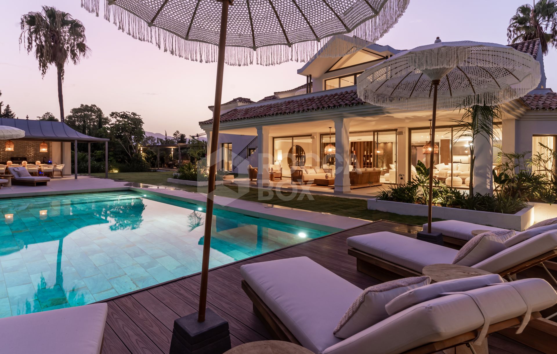 Andalusian-Inspired Villa with Contemporary Elegance