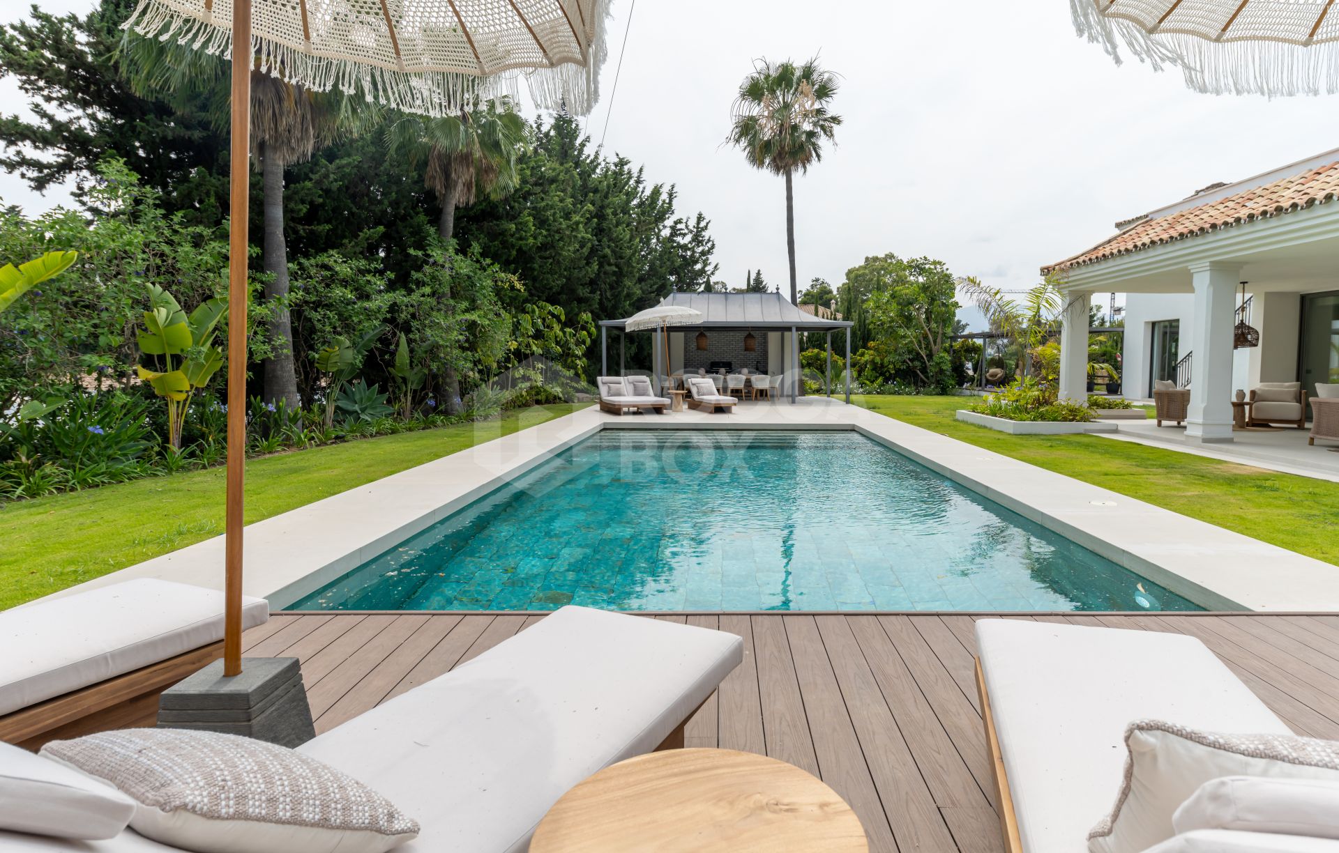 Andalusian-Inspired Villa with Contemporary Elegance