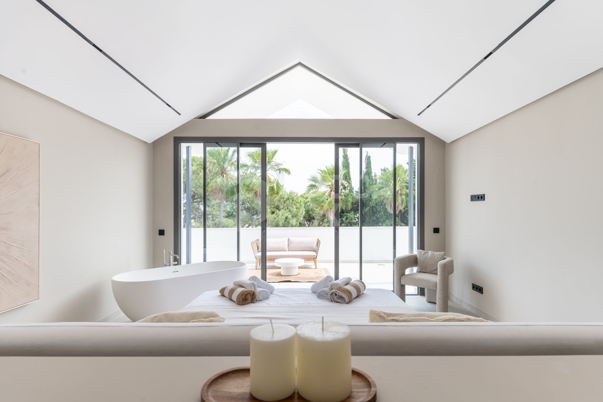 Andalusian-Inspired Villa with Contemporary Elegance