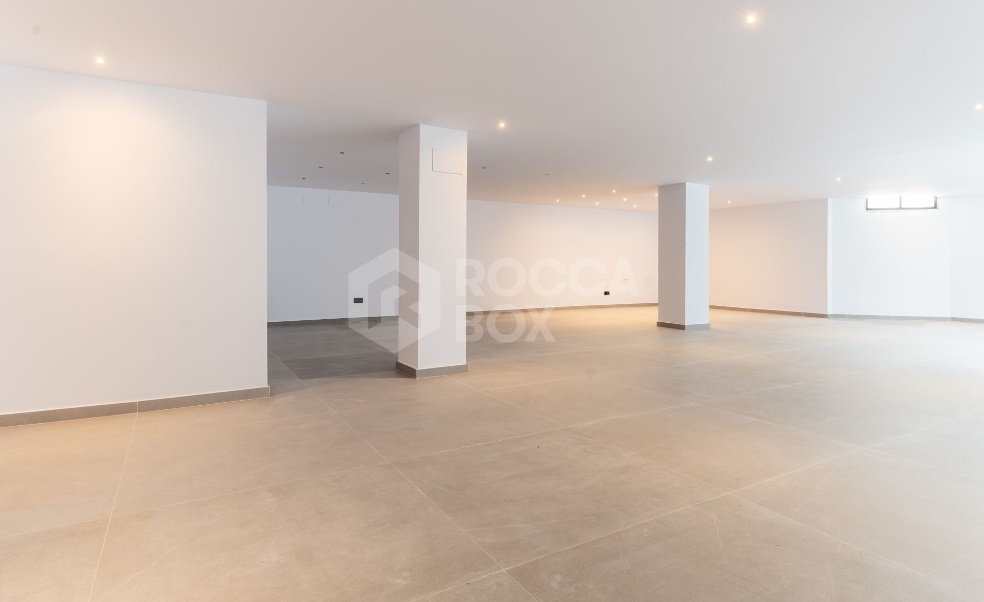 Andalusian-Inspired Villa with Contemporary Elegance