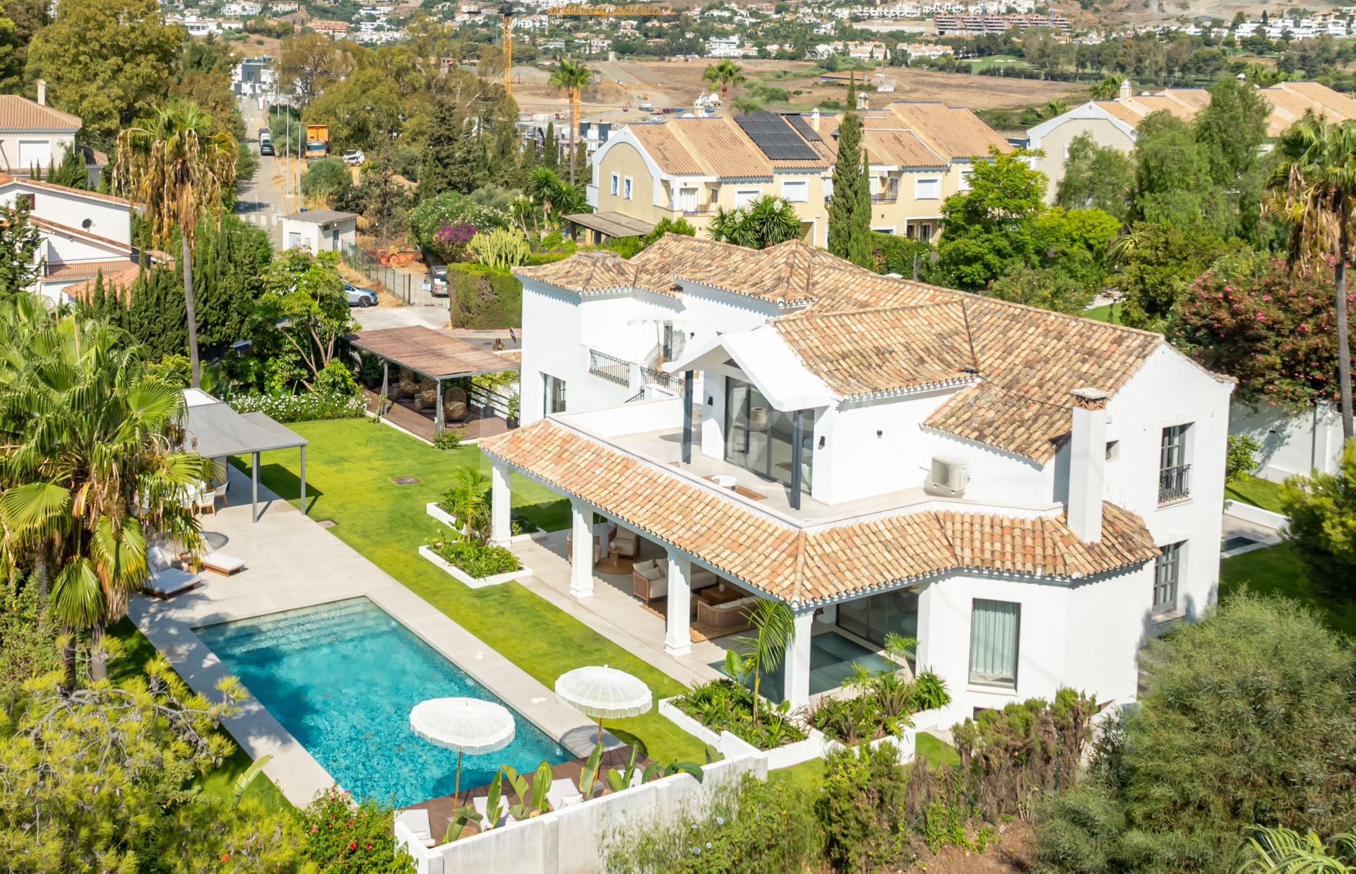 Andalusian-Inspired Villa with Contemporary Elegance