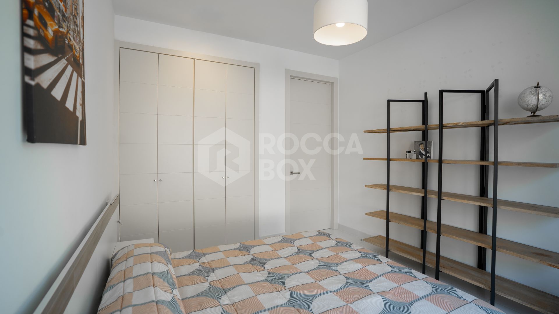 Exclusive 3 Bedroom Ground Floor Apartment with Private Garden