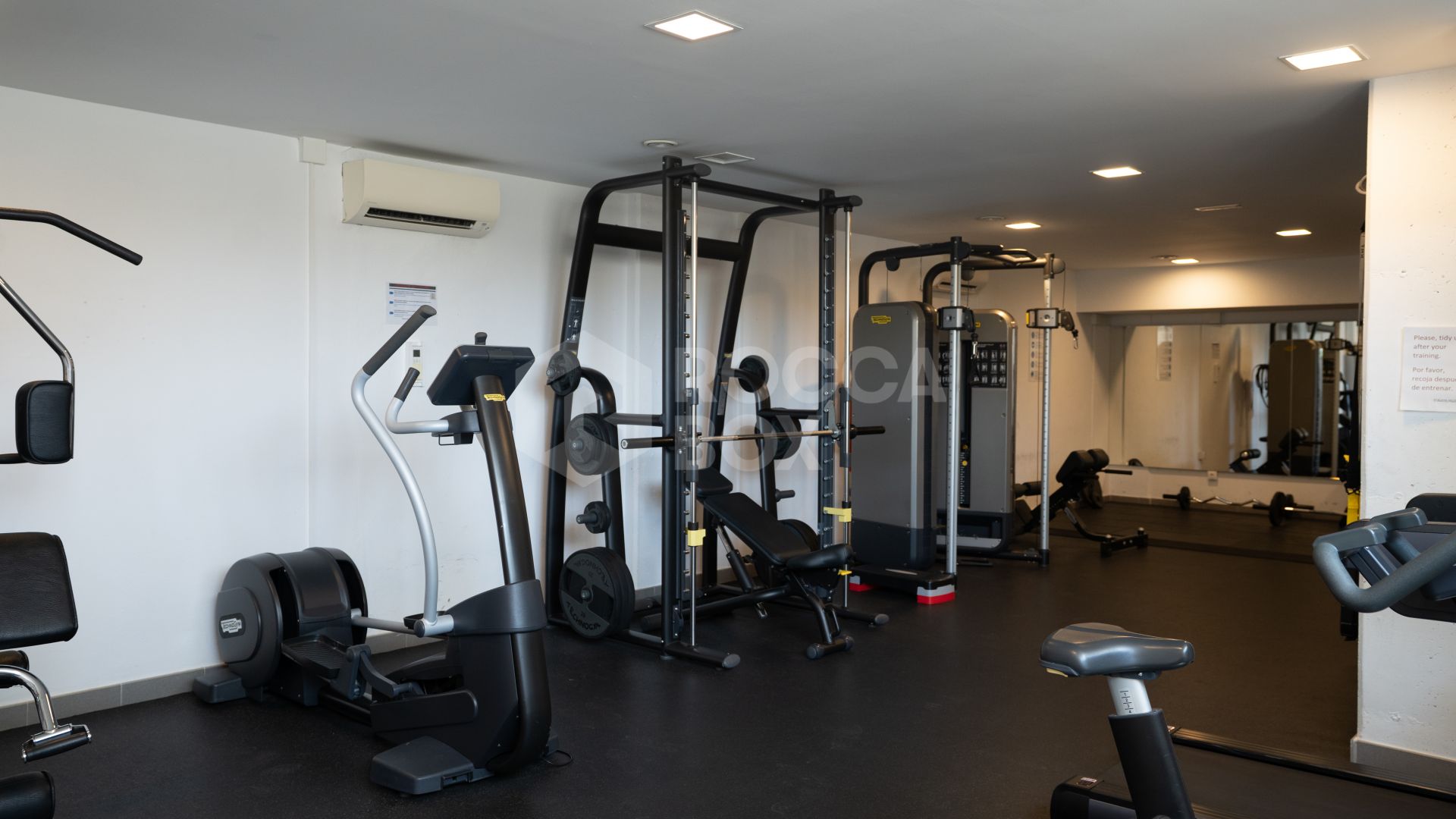 Exclusive 3 Bedroom Ground Floor Apartment with Private Garden