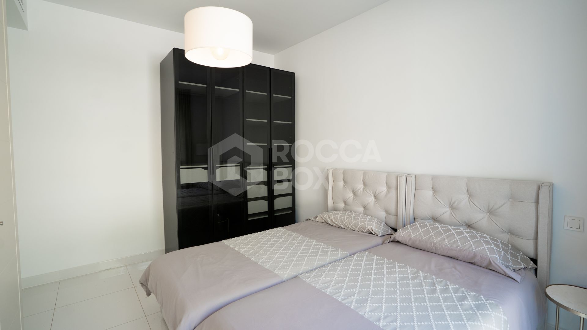 Exclusive 3 Bedroom Ground Floor Apartment with Private Garden